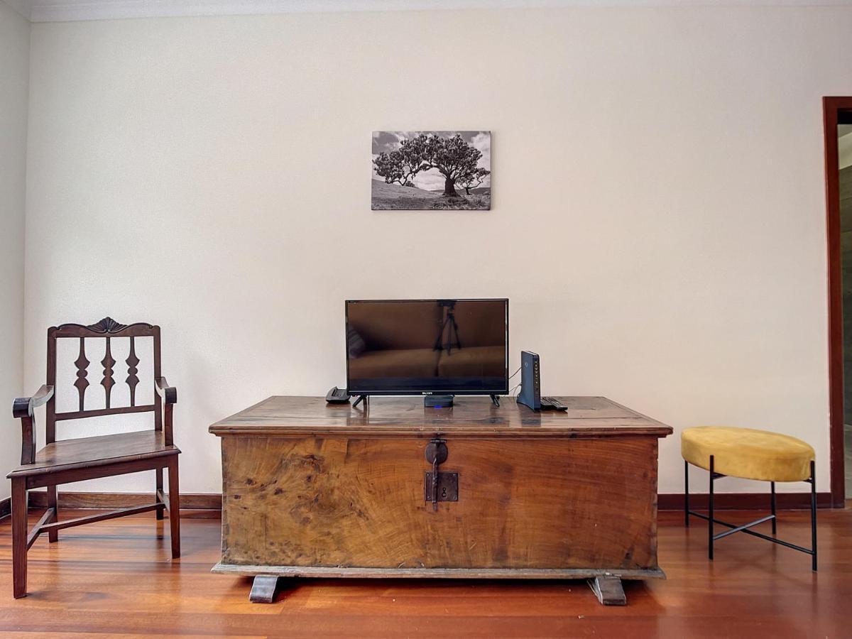 Amarelo Apartment By Atlantic Holiday São Vicente Exteriör bild